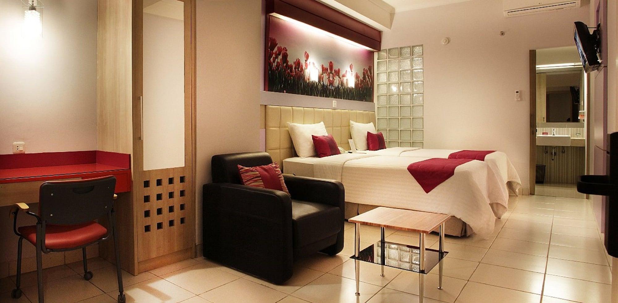 Favehotel Premier Cihampelas Bandung Exterior photo