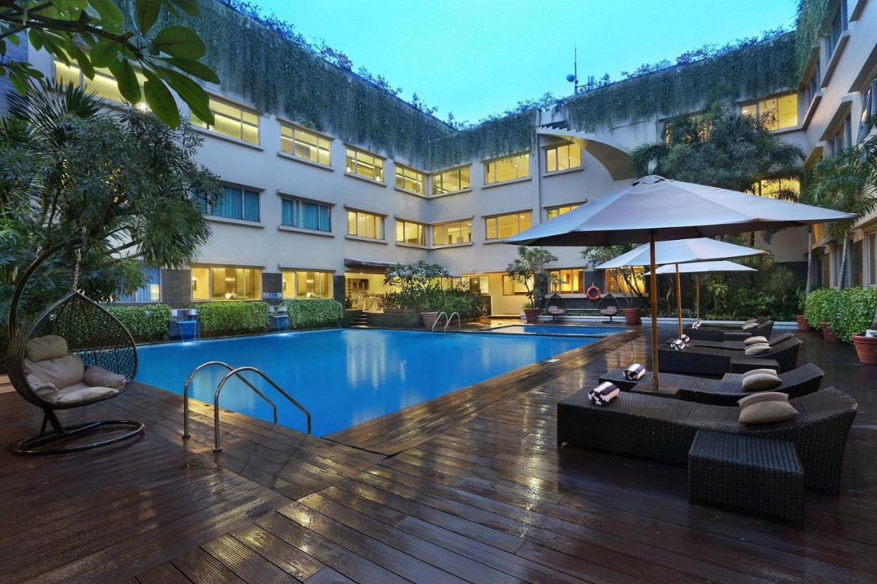 Favehotel Premier Cihampelas Bandung Exterior photo