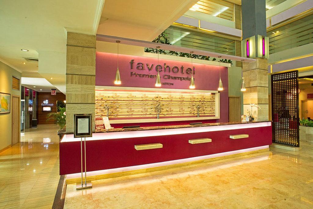 Favehotel Premier Cihampelas Bandung Exterior photo